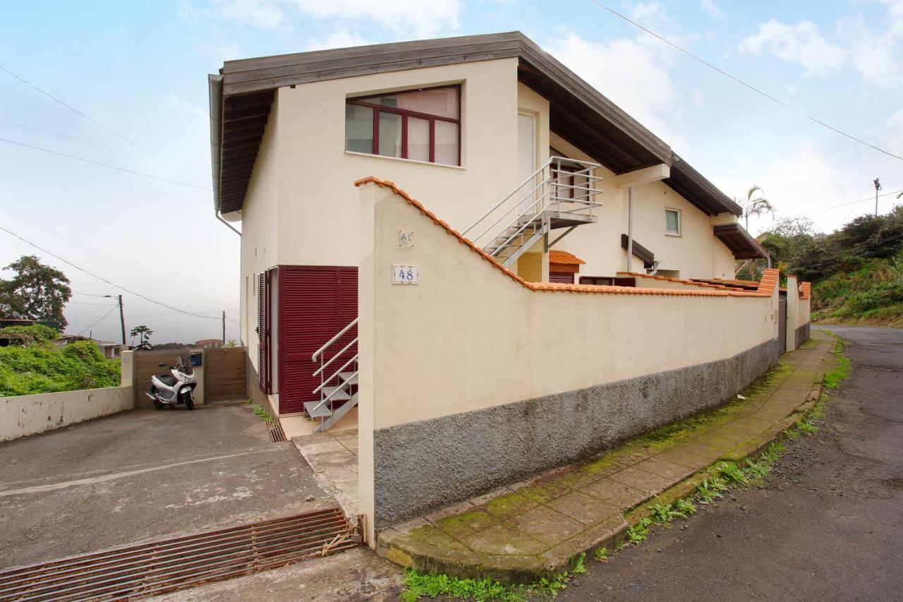 דירות קאניקו Casa Conny מראה חיצוני תמונה